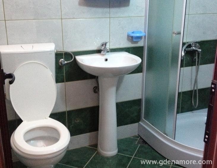 Toalet u apartmanu