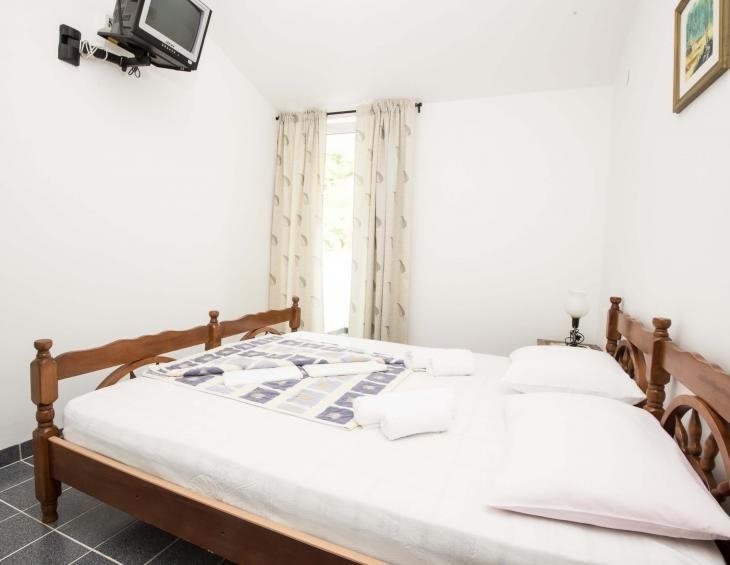 cetvorosobni-apartman-budva-1h