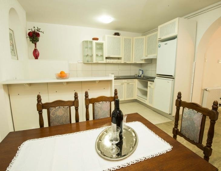 dvosobni-apartman-budva-9