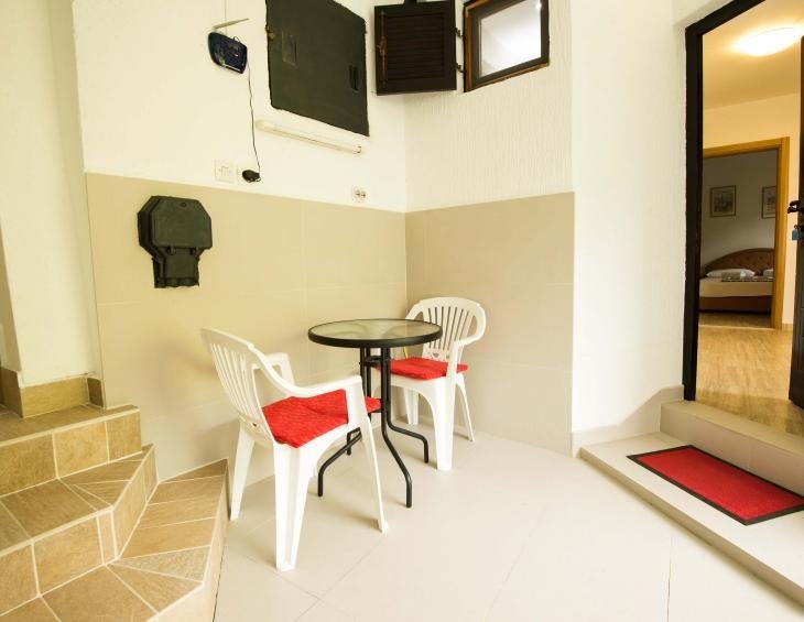 jednosobni-apartman-budva-3