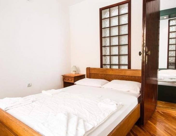 porodicni-apartman-budva-4