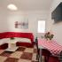 Apartmani Kruna Jovanovic, Apartmento con 1 camera da letto e balkone  4 adulti e 1 bambino , alloggi privati a Sutomore, Montenegro - IMG_9145