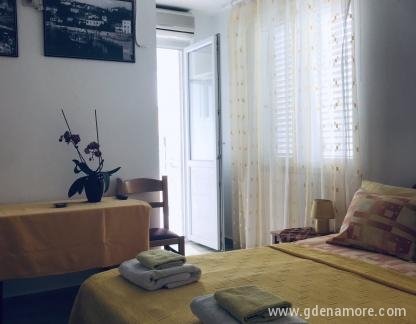 Apartmani Kostić, Soba 3, privatni smeštaj u mestu Herceg Novi, Crna Gora - IMG_4836