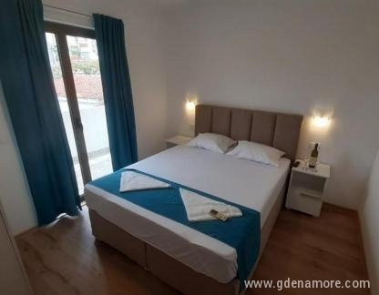 Apartments Mia, , private accommodation in city Bečići, Montenegro - B097D223-AD08-448A-A605-84ABA67E1B28