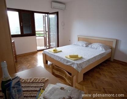 Villa Illyrik apartmanok, , Magán szállás a községben Risan, Montenegró - 47459837