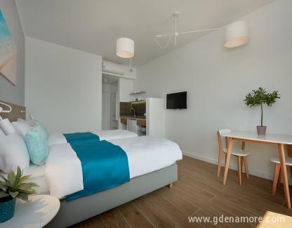 Apart Hotel Larimar, Twin Comfort Room with sea view, privatni smeštaj u mestu Bečići, Crna Gora - _Бечичи_5э_44