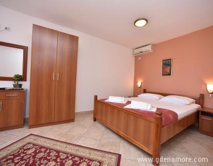 Apartmani Soljaga , logement privé à Petrovac, Monténégro - DSC_3473