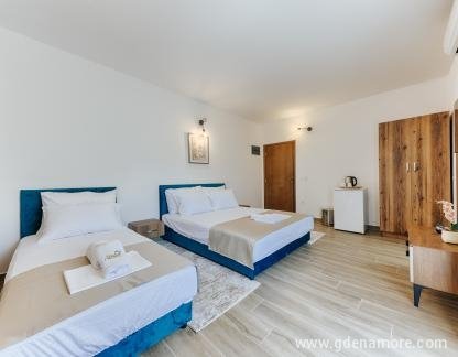Akhdar Apartments, , alojamiento privado en Utjeha, Montenegro - Z72_1304_HDR