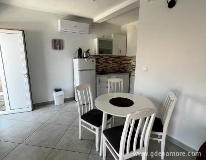 Διαμερίσματα Bojana, Διαμέρισμα 2, ενοικιαζόμενα δωμάτια στο μέρος Busat, Montenegro - IMG_8026