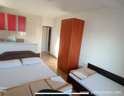 Apartments Avdic, , частни квартири в града Sutomore, Черна Гора - IMG_0628