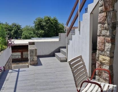 Apartments Krsto, , Privatunterkunft im Ort Petrovac, Montenegro - 20240606_114556