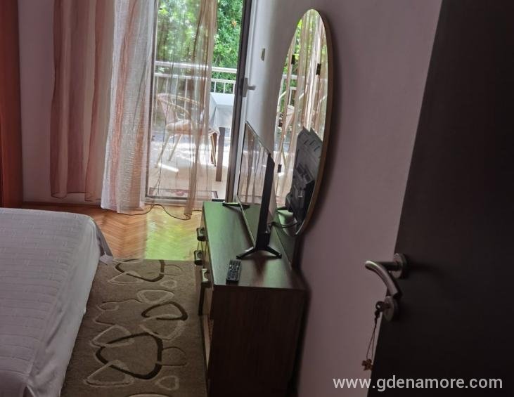 IMG-710d016142bd184bb800c4d5921fd830-V