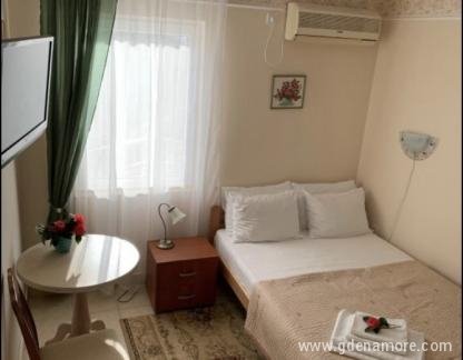 Villa Alla, Частный сектор жилья Дженовичи, Черногория - 787109BE-EFFB-47BF-9695-2AAEE7891313