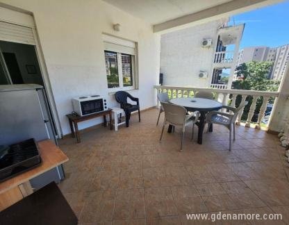 Apartmani Sunčani Bečići, Magán szállás a községben Bečići, Montenegró - becici-budva-img-8