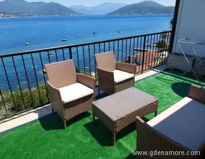 Njivice Herceg Novi, zasebne nastanitve v mestu Igalo, Črna gora - viber_image_2025-07-17_12-59-14-714