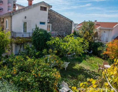 Oaza u kamenu, privatni smeštaj u mestu Bečići, Crna Gora