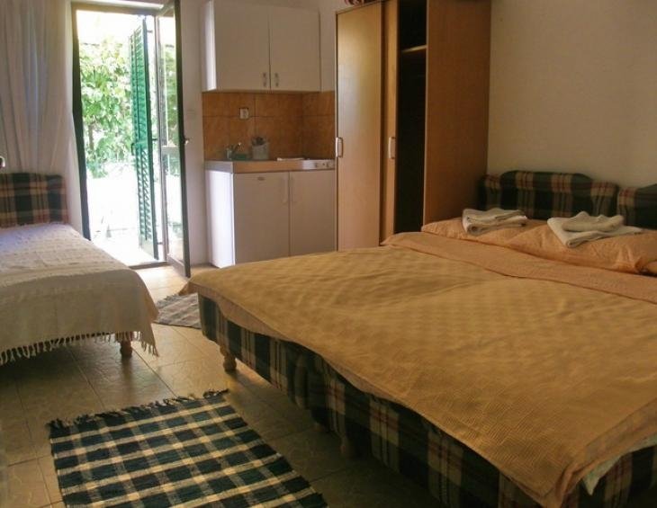 Apartman-Djenovici-smestaj-crna-gora