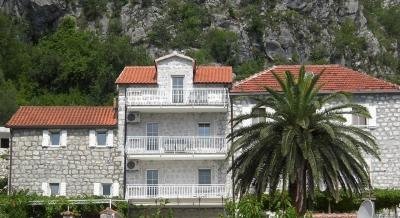 Apartmani Lipci, private accommodation in city Morinj, Montenegro