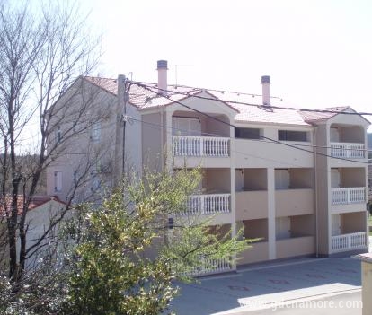 Апартаменти Silo-Krk, частни квартири в града Krk Šilo, Хърватия