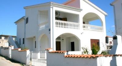 Apartments Tribunj, private accommodation in city Tribunj, Croatia