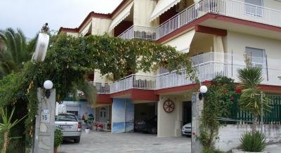 ANESTIS APARTMENTS&ROOMS, private accommodation in city Kavala, Greece