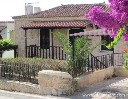 villa, частни квартири в града Agistri island , Гърция - metoxi village villa 