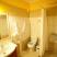Villavita Holiday, частни квартири в града Lefkada, Гърция - bathroom of family apartment