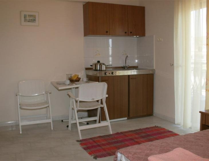 Kitchen in Dionisos 4 apartments