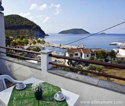 KONSTANTAKI APARTMENTS, private accommodation in city Skopelos, Greece