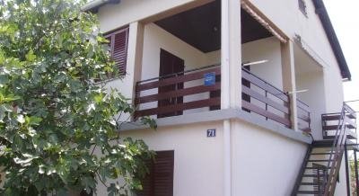 apartment, private accommodation in city Šilo, Croatia