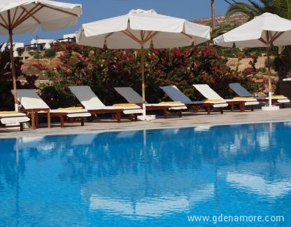 PAROS AGNANTI HOTEL, private accommodation in city Paros, Greece - pool