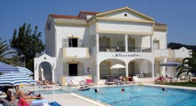 Alessandreo - Marylin Apartments, частни квартири в града Corfu, Гърция