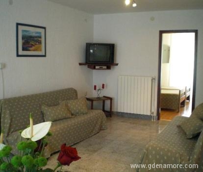 APARTMENTS CERIN, private accommodation in city Rovinj, Croatia