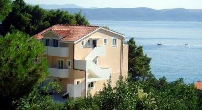 Villa Maslina, logement privé à Živogošće, Croatie