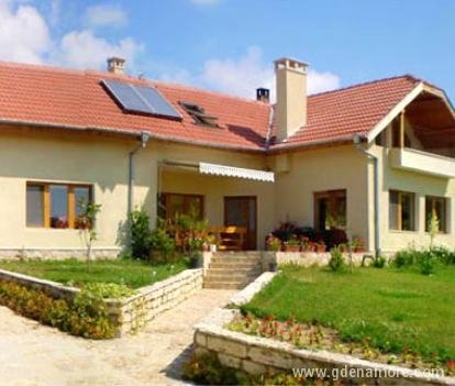 Villa Bor, частни квартири в града St Constantine and Helena, България