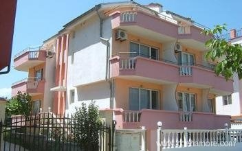 House Hidden Man, logement privé à Tsarevo, Bulgarie