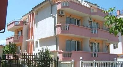 House Hidden Man, private accommodation in city Tsarevo, Bulgaria