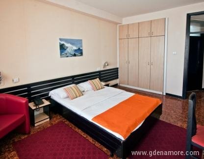 Hotel  &amp;#34;Korali&amp;#34; , privatni smeštaj u mestu Sutomore, Crna Gora