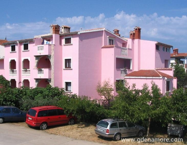 villa romantika