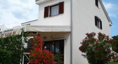 Ap.Gvero-Skrbic, private accommodation in city KRK-Njivice, Croatia