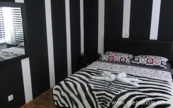 Ekskluzivne apartmane na keju-Ohrid, private accommodation in city Ohrid, Macedonia