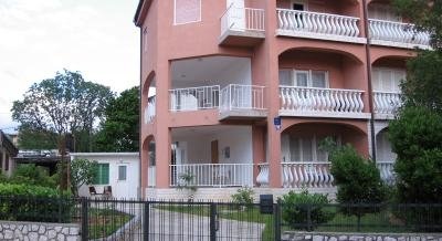 Apartamentos (2), alojamiento privado en Selce, Croacia