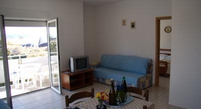 Apartamentos Paula, alojamiento privado en Baška Voda, Croacia