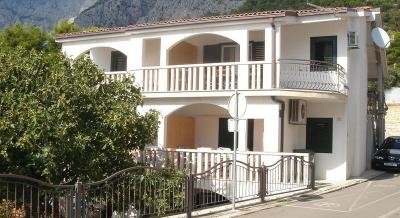 Villa Anamarija, alloggi privati a Makarska, Croazia