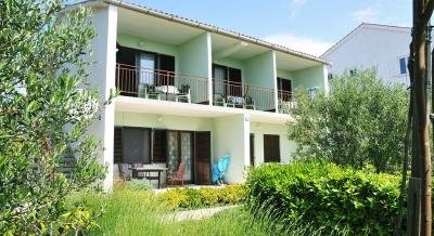 Apartamentos Simunic, alojamiento privado en Krk, Croacia