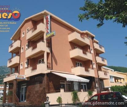 Гарни хотел Финесо, частни квартири в града Budva, Черна Гора