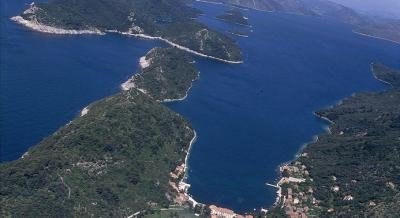 Wohnungen Sipan, Privatunterkunft im Ort Sipanska Luka, Kroatien