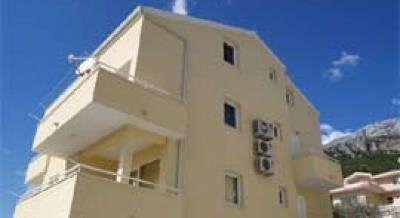 Apartments Zelic, private accommodation in city Tučepi, Croatia