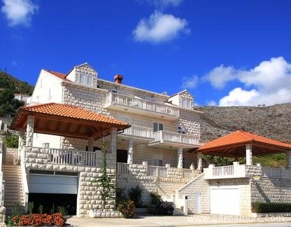 Apartmaji Moretic, zasebne nastanitve v mestu Dubrovnik, Hrva&scaron;ka
