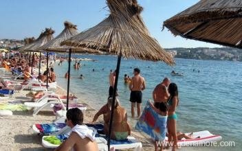 Čiovo - Apartmaji in sobe ob morju in plaži, zasebne nastanitve v mestu Čiovo, Hrvaška